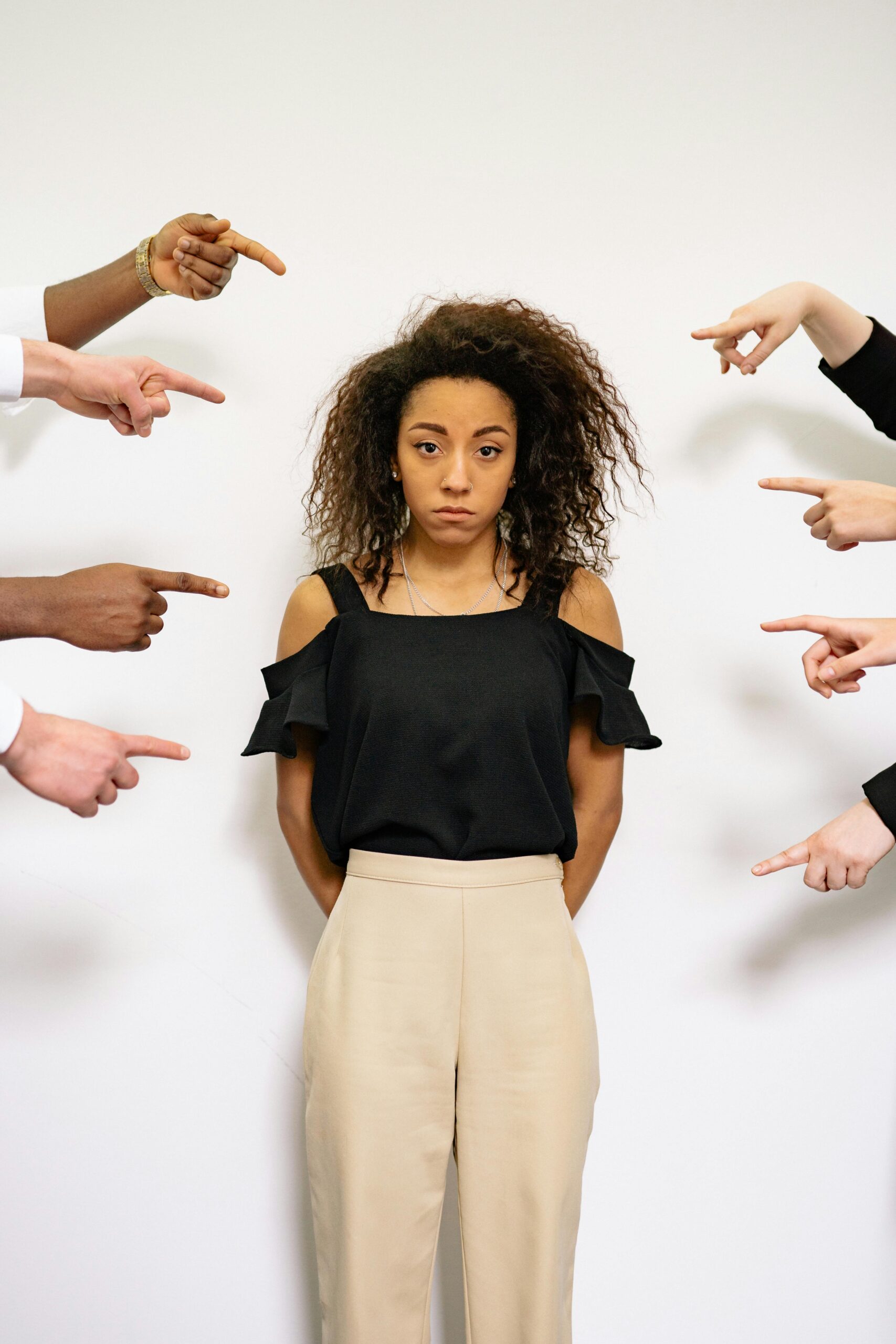 L’anxiété sociale : quand le regard des autres devient une épreuve